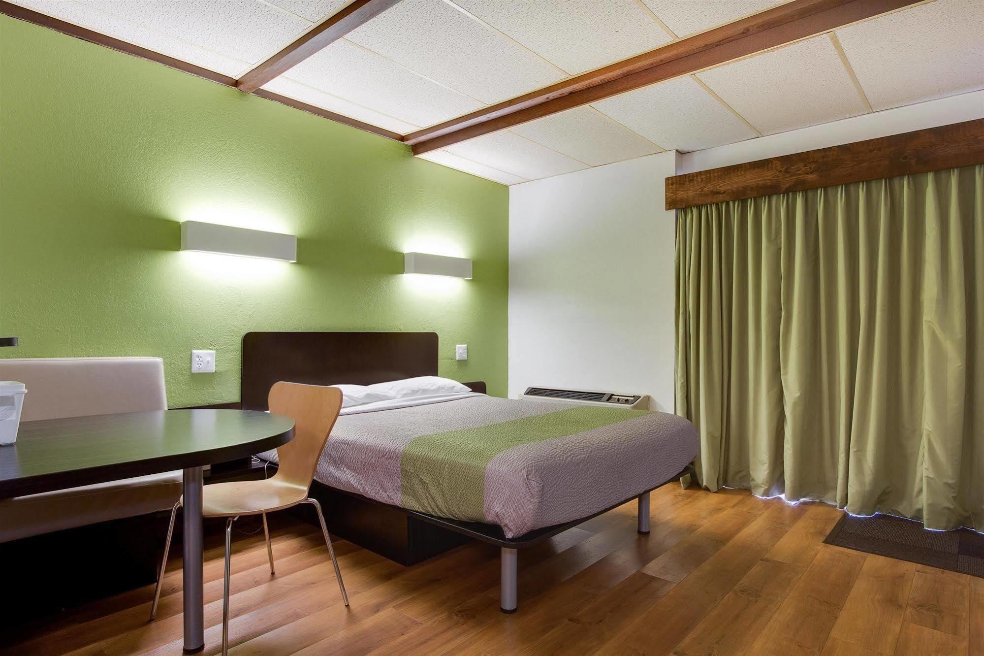Motel 6-Geneva, Oh Экстерьер фото